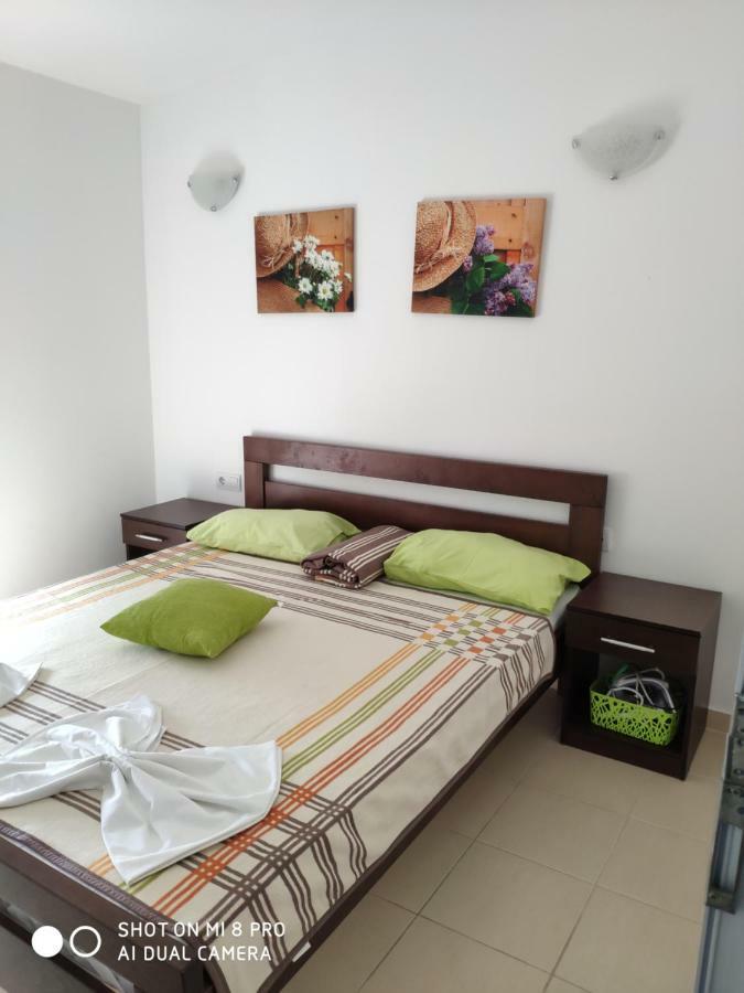 Apartments Brnjada Sutomore Esterno foto